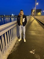 Парень 18 лет хочет найти девушку в Санкт-Петербурге – Фото 1