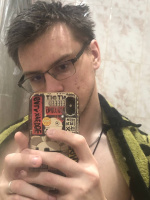 Молодой парень 19 лет