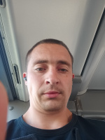 Ищу девушку женщину которая готова отдаться страстному сексу со всеми ласками 