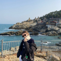 Хочу познакомиться и встретиться с ухоженным мужчиной. Жду встречу.