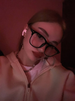 Алена, девушка хочет раскрепоститься