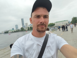 Привет ищу девушку для встреч желательно со своим местом мне 35 лет вес 68 рост 170 – Фото 1